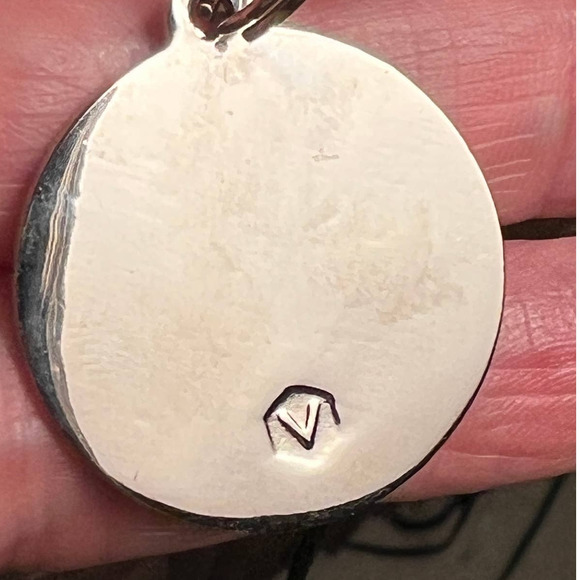 Black & White Cats Pendant 'Ying & Yang' & A Two Row Silver-Tone Necklace - Picture 7 of 11